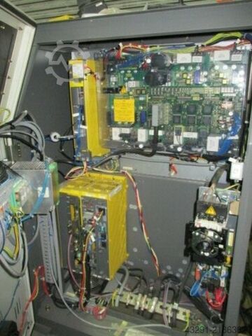 Industrial robot Fanuc S-500iB , R-J3iB