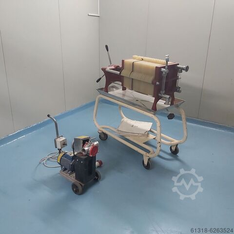 Filter with pump OCIM