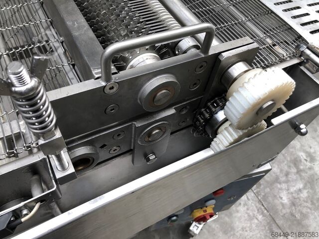 Schnitzel steaker, Type STK 1000 GEA-CFS schnitzel steaker Type STK 1000