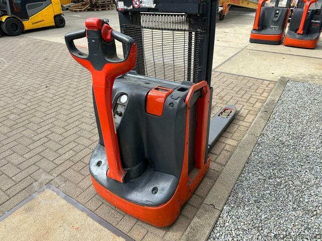 VS-22564 Electric DUO stacker Linde D08 LINDE D08