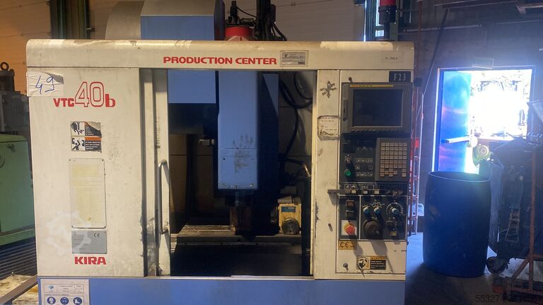 Vertical machining center kira vtc40b