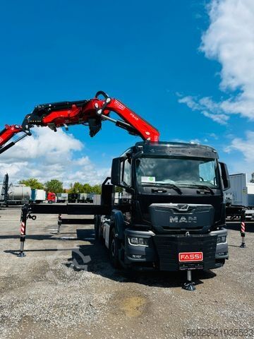 Special purpose truck MAN 26.480 6x4-4 Hydrodrive Fassi Kran F545 Jib
