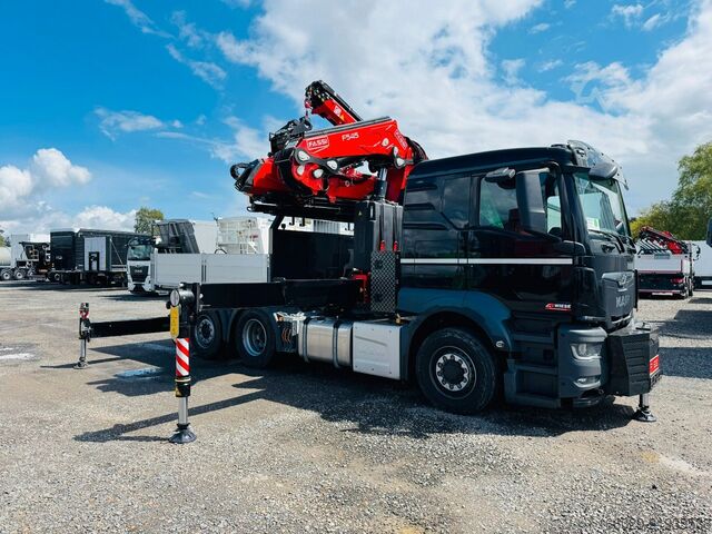 Flatbed truck MAN 26.480 6x4-4 Hydrodrive Fassi Kran F545 Jib