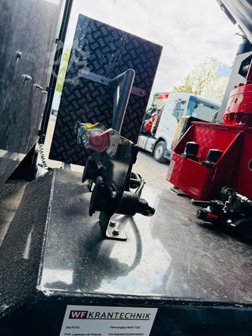 Truck mounted crane MAN 26.480 6x4-4 Hydrodrive Fassi Kran F545 Jib