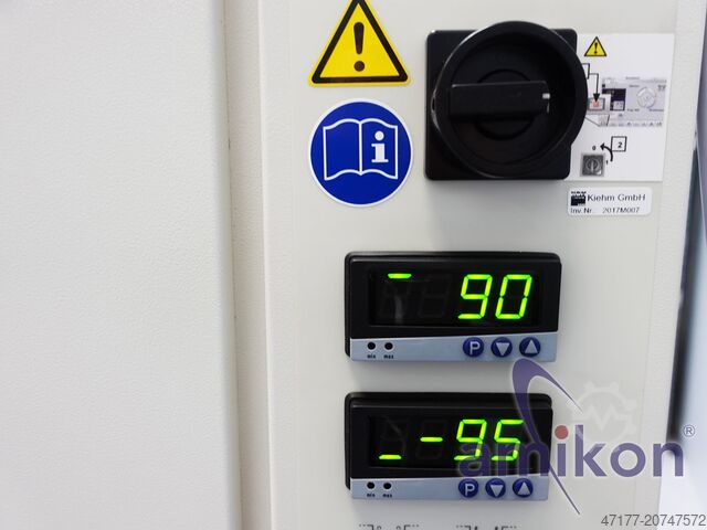 -50°C bis +220°C -80 bis +70°C 60 Liter Vötsch VT³ 7006 S2 Temperaturschockschrank