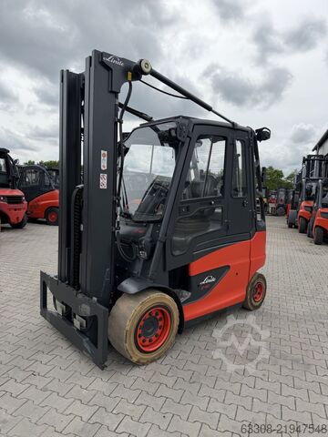 Electric 4-wheel forklift Linde E40H-01/600