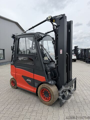 Electric 4-wheel forklift Linde E40H-01/600