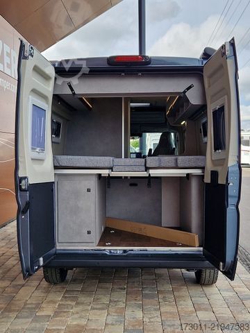 Campervan PÖSSL Summit Shine 600L  180PS Automat Markise Solar