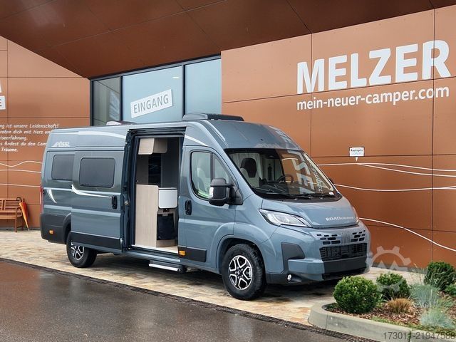 Campervan PÖSSL Roadcruiser Fiat Automat 180PS Dieselheizung
