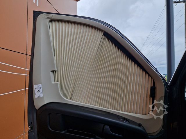 Campervan PÖSSL Roadcruiser Fiat Automat 180PS Dieselheizung
