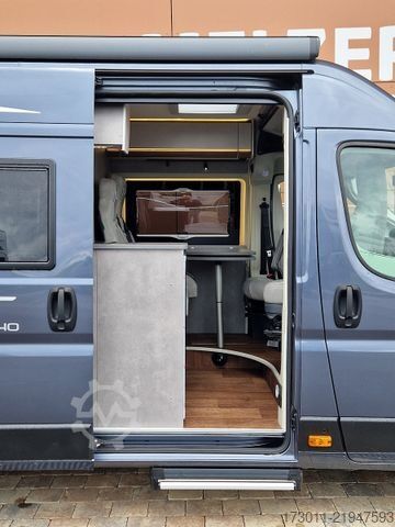 Campervan PÖSSL Summit Shine 640 Automat Premium