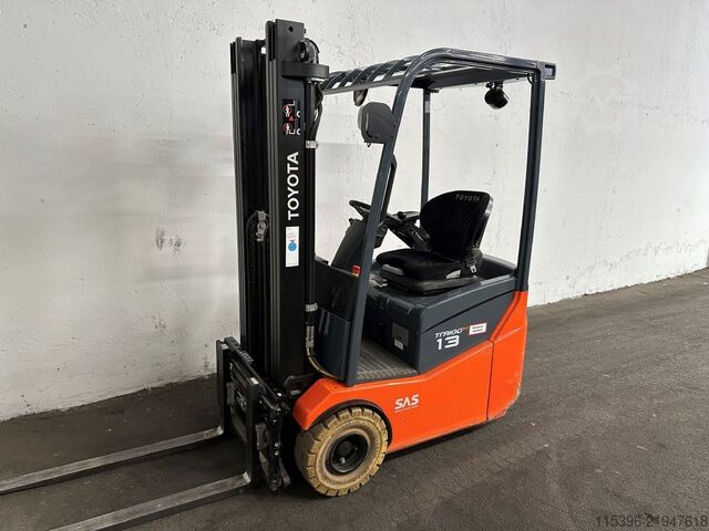 Electric 3-wheel forklift Toyota 7FBEST13 - TRIPLEX 4,7 m - 775 Stunden !!!!