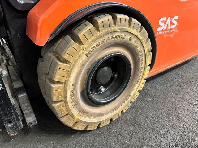 Electric 3-wheel forklift Toyota 7FBEST13 - TRIPLEX 4,7 m - 775 Stunden !!!!