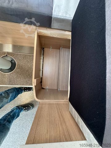 Alkoven Wohnmobil PHOENIX Midi Alkoven 6600 RSL*Fahrsicherheitspaket**
