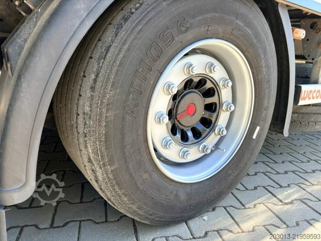 Box trailer WECON AIK 218 Volumenkoffer Anhänger