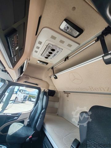 Volume tractor unit MERCEDES-BENZ MERCEDES ACTROS MEGA 1851 Prime