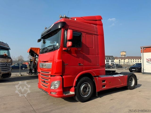 Standard tractor unit DAF XF 480 * SPACE CAP * RETARDER * 2 X TANK*1. HAND