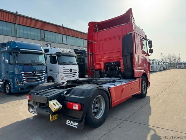 Standard tractor unit DAF XF 480 * SPACE CAP * RETARDER * 2 X TANK*1. HAND