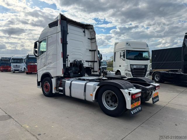 Standard tractor unit VOLVO FH 460 * STANDKLIMA * GLOBETROTTER *