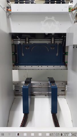 Hydromechanische-CNC-Abkantpresse TRUMPF TruBend 7036-B19