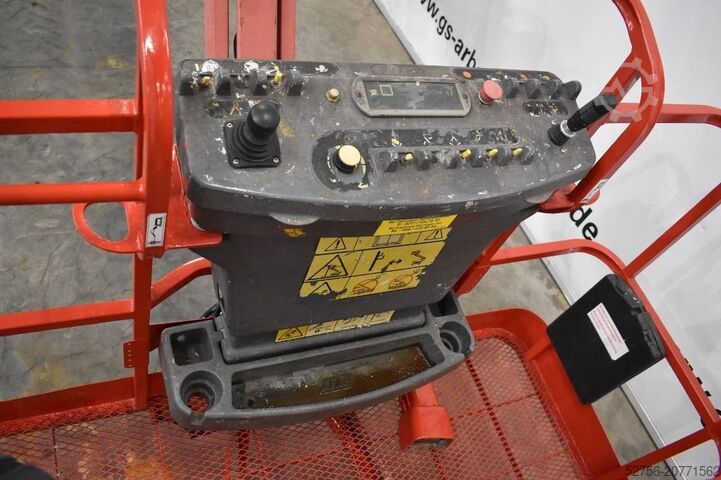 Gelenkteleskoparbeitsbühne JLG E600JP