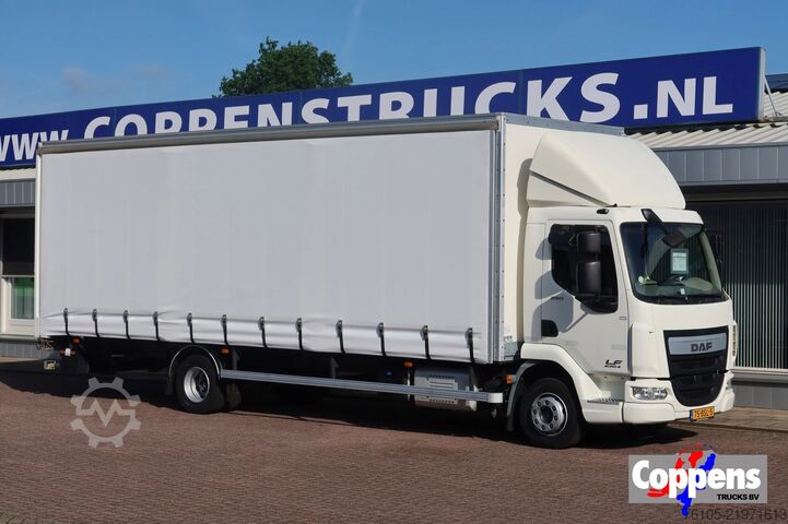 Curtain sided DAF LF 250 LF250 FA Schuifzeil +Dhollandia 1500 kg