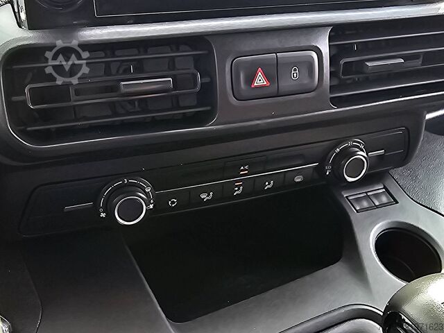 Suitcase OPEL COMBO 1.5 L1 Navi Airco NAP AC