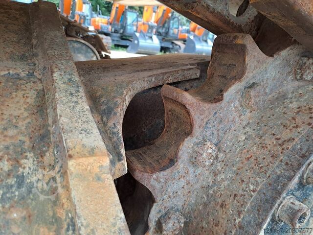 Raupenbagger CAT 320 NG