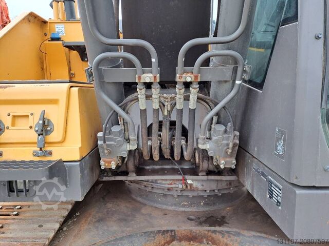 Raupenbagger Volvo EC 220 EL (New Undercarriage)