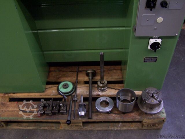 Leit-/Zugspindeldrehmaschine WEILER primus