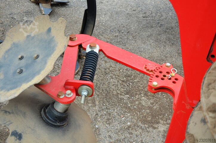 Horsch Terrano 4 FX Horsch Terrano 4 FX