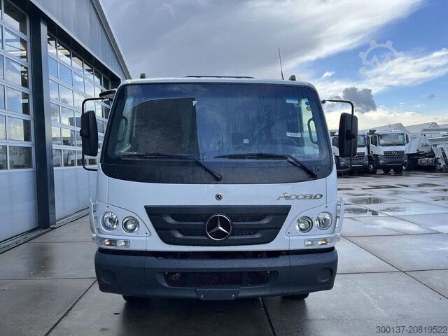 Abfallsammelfahrzeug Mercedes-Benz Accelo 815 4x2 Garbage Compactor (2 units) Acce...