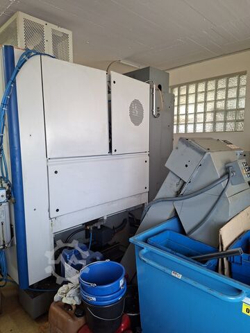 Vertical machining center Deckel Maho DMC 100 V