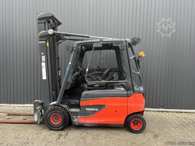 Elektro 4 Rad-Stapler Linde E25L-01