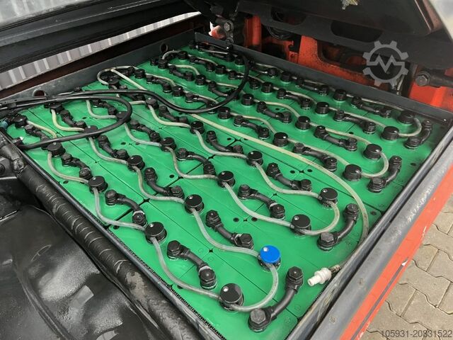 Elektro 4 Rad-Stapler Linde E25L-01