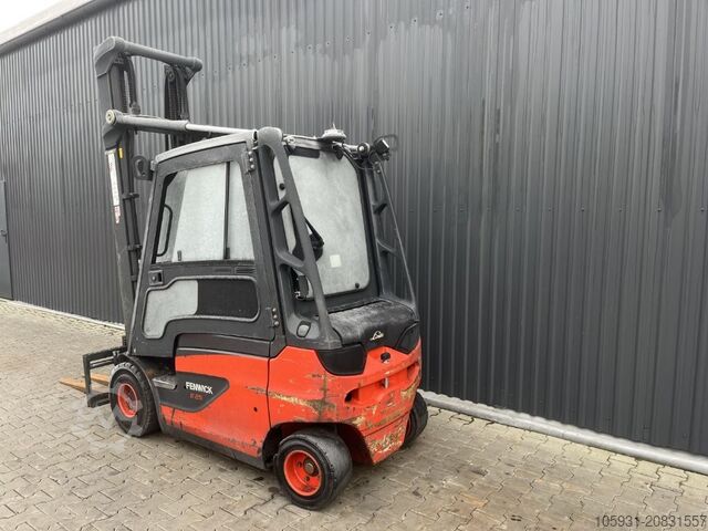 Elektro 4 Rad-Stapler Linde E25-01