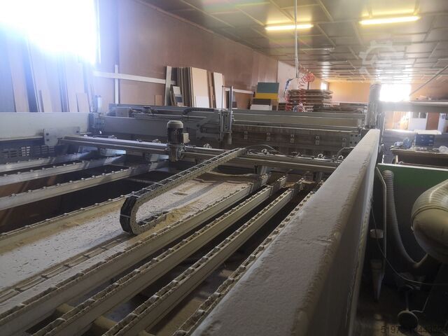 Panel beam saw 3800x3800mm BIESSE Selco EB75