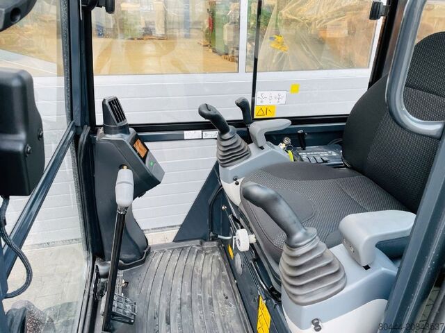 Raupenbagger Hitachi ZX19-6