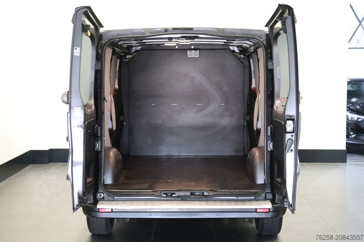 Delivery van Renault Trafic 2.0 dCi 145PK L2 Automaat EURO 6 - Airco...