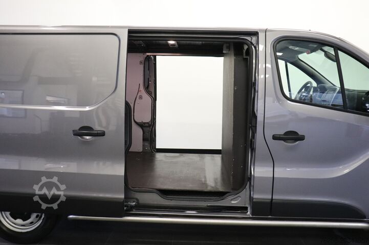 Delivery van Renault Trafic 2.0 dCi 145PK L2 Automaat EURO 6 - Airco...