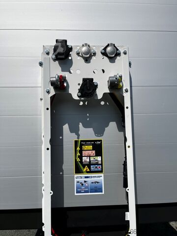 Open semitrailer Fliegl 3-Achs Jumbo Sattelauflieger Plateau
