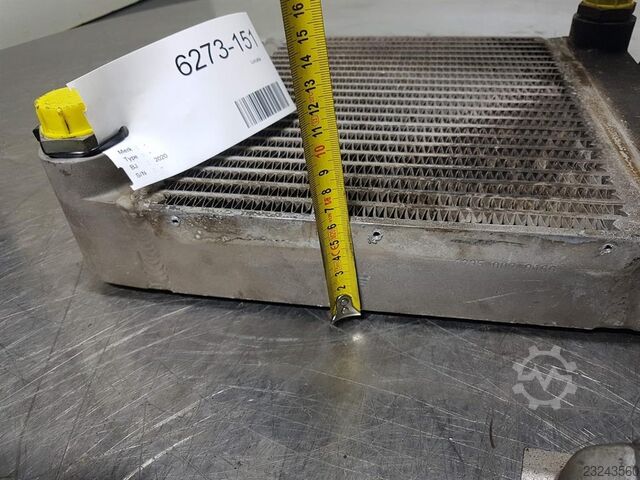 Bugge 1295.002.0100-Oil cooler/Ölkühler/Oliekoeler  Bugge 1295.002.0100-Oil cooler/Ölkühler/Oliekoeler