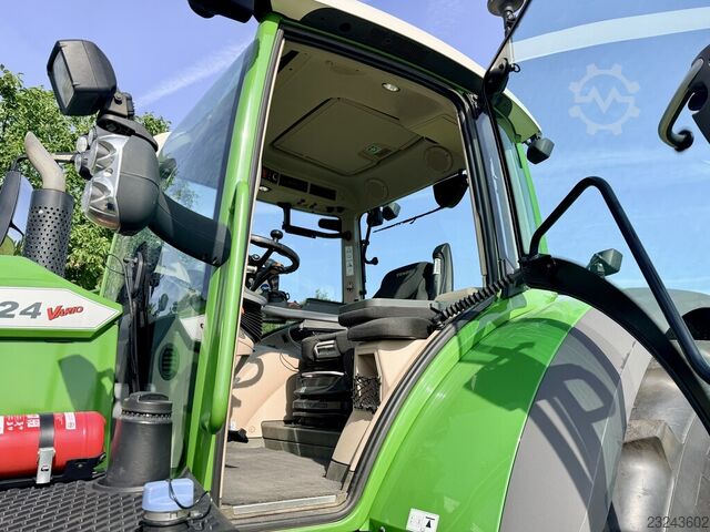 Fendt 724 S4 Profi FENDT 724 Profi S4