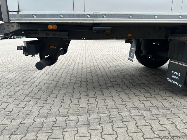 Refrigerated/frozen transport Schmitz Cargobull CARRIER VECTOR 1950 D/E / DISCBRAKES / NL-TRAILER