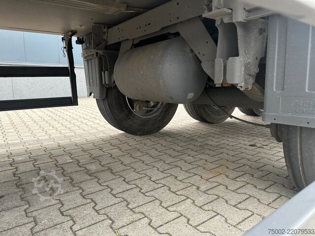 Refrigerated/frozen transport Schmitz Cargobull CARRIER VECTOR 1950 D/E / DISCBRAKES / NL-TRAILER