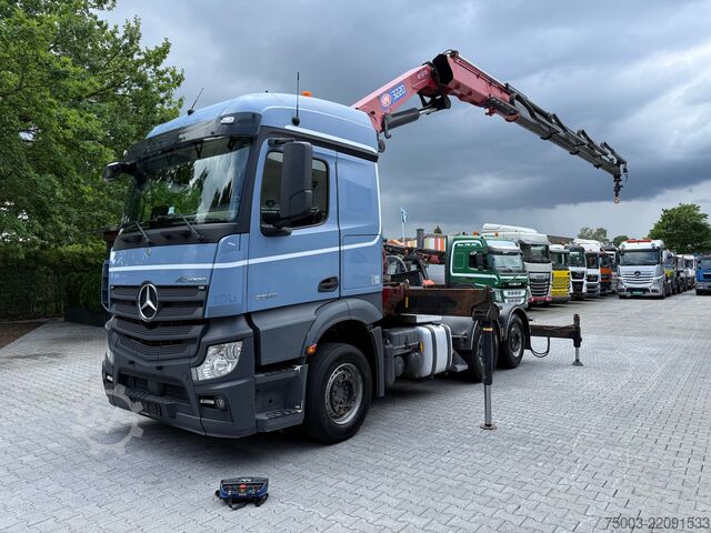 Standard tractor unit Mercedes-Benz Actros 2548 LS 6X2 Kran HMF 3220 bis 16 Meter