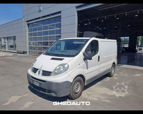 Kleinbus RENAULT RENAULT - RENAULT TRAFIC