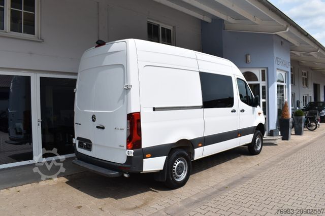 Panel van MERCEDES-BENZ 316 CDI Sprinter Mixto 4x4 7 G-Tronic 5 Sitzer