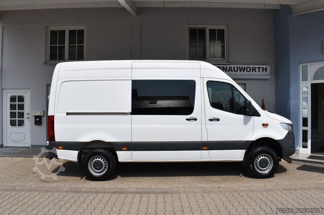 Panel van MERCEDES-BENZ 316 CDI Sprinter Mixto 4x4 7 G-Tronic 5 Sitzer