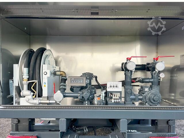 Tankwagen Iveco T-Way AD380T43H AT Fuel Tank Truck (4 units)